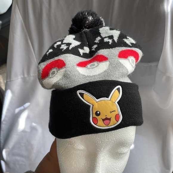 Pokémon Pikachu Pokeball Knit Beanie Hat size L/XL - Picture 2 of 13